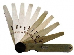 172AT  Starrett Thickness gage, 9 Tapered Leaves, 1/2-1/4 x 6, .0015-.015 Range